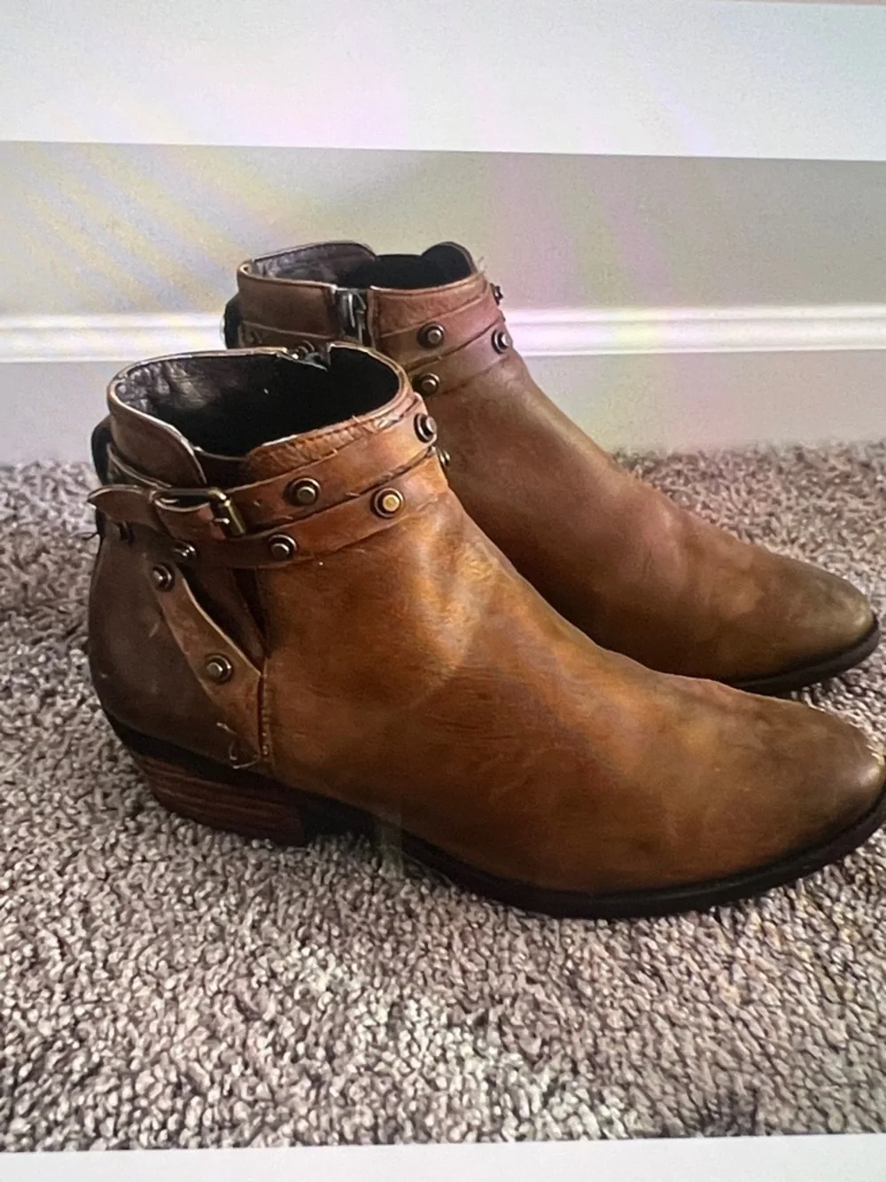 Leather stack heel
Booties - Picture 1 of 10